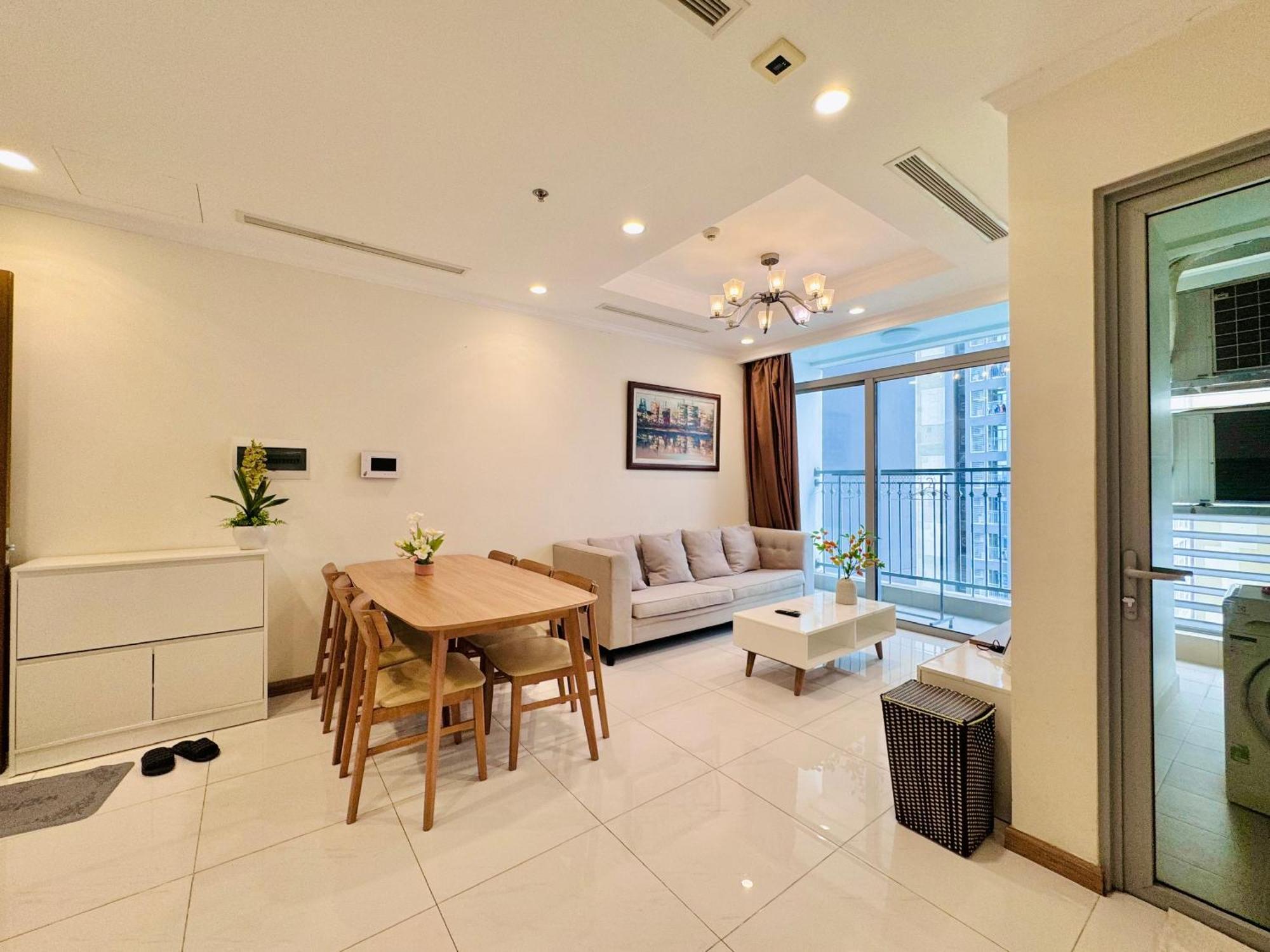 Căn hộ Vinhomes Park Bapbap - Ho Dich Vu Cho Thue *